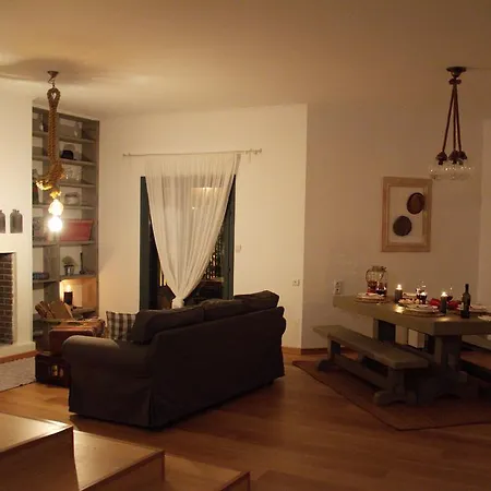 Okyrroi Luxury בית נופש *