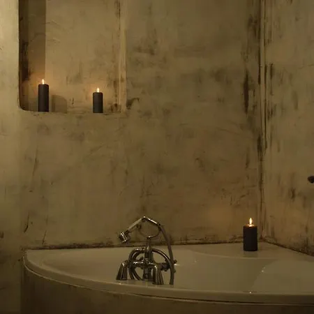 Okyrroi Luxury בית נופש