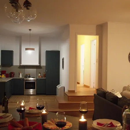 Okyrroi Luxury בית נופש